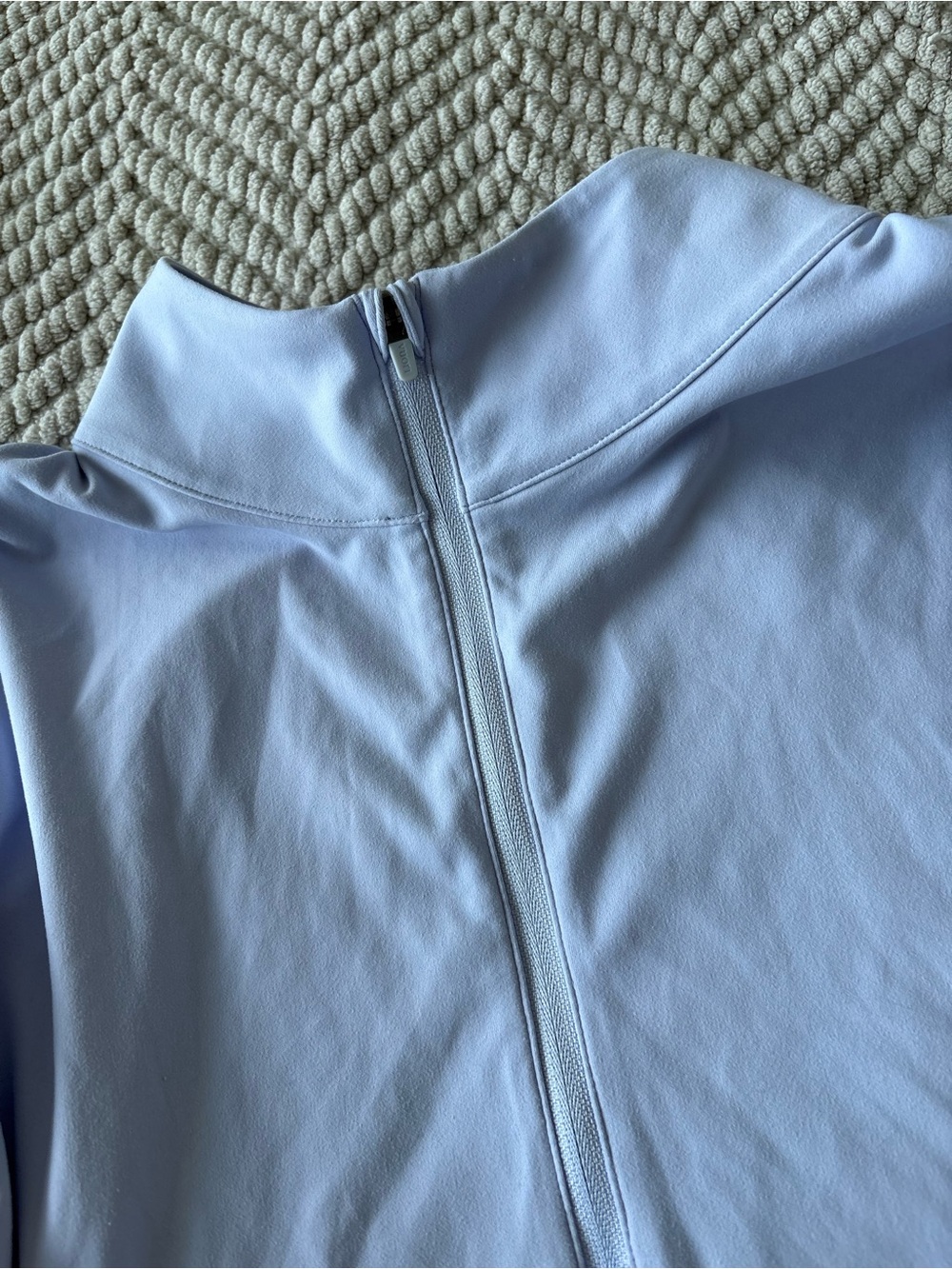 Vuori Women's Pale Lavender Quarter-Zip Pullover - Picture 5 of 5